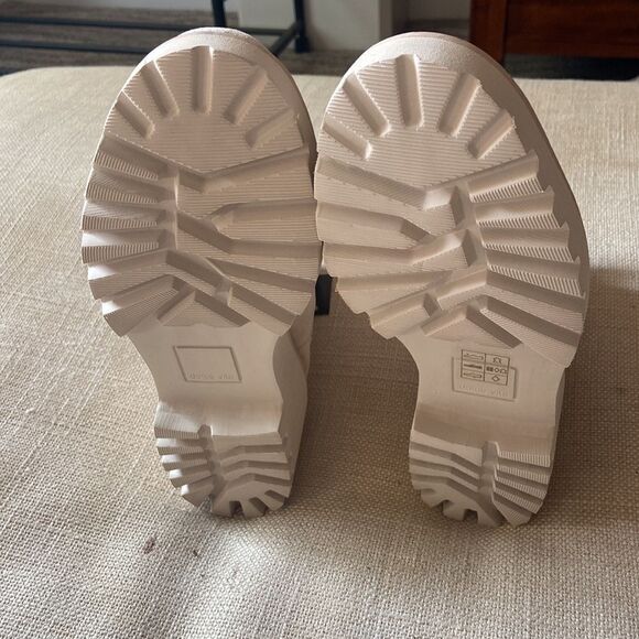 Dolce Vita Waterproof HUEY Boot, Cream, 10 - Picture 7 of 15